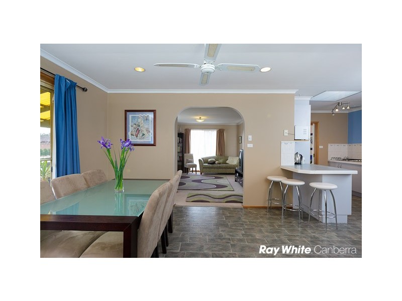 24 Wilhelmi Crescent, Banks ACT 2906