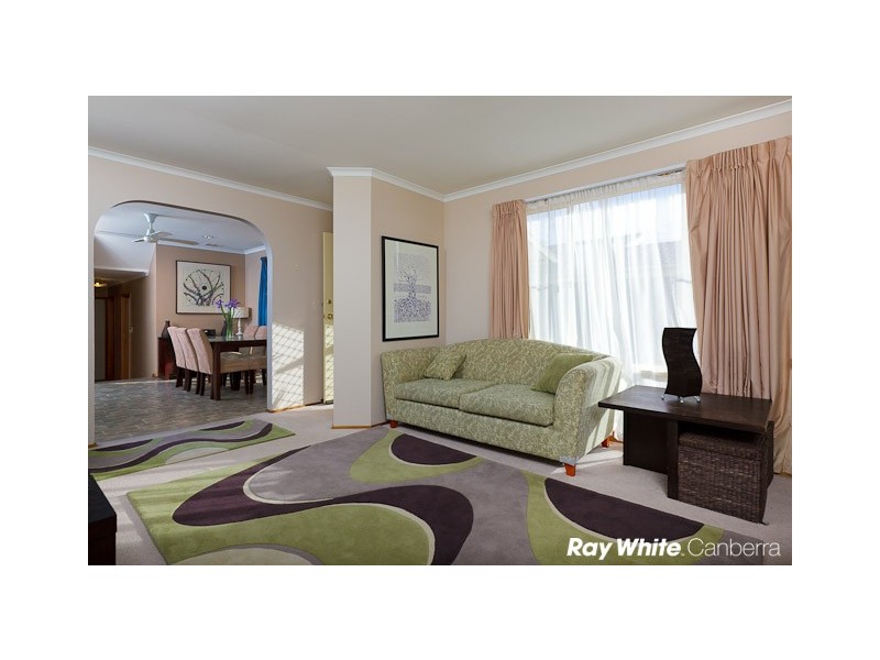 24 Wilhelmi Crescent, Banks ACT 2906