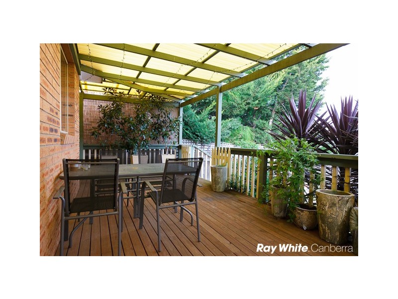 24 Wilhelmi Crescent, Banks ACT 2906