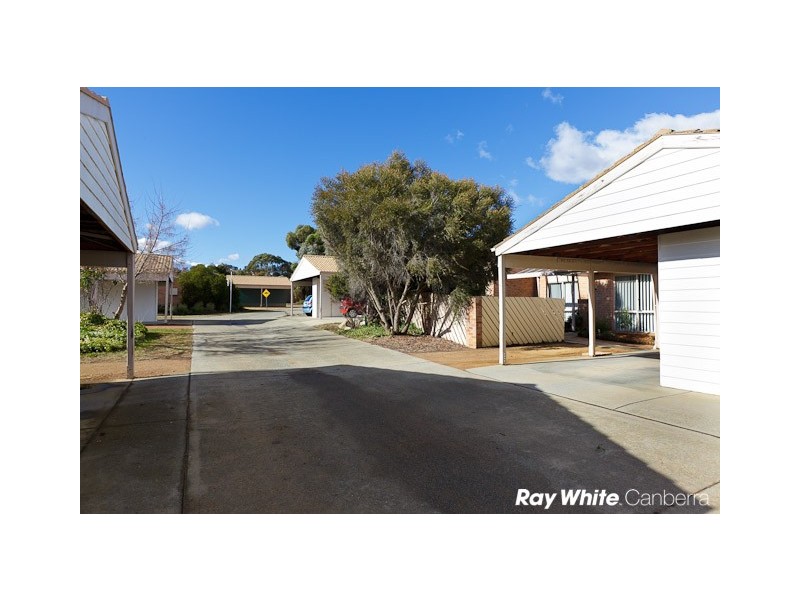 31/24 Beazley Crescent, Calwell ACT 2905