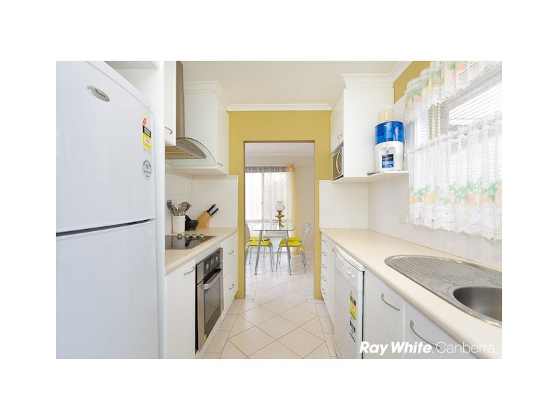 42 House Circuit, Banks ACT 2906