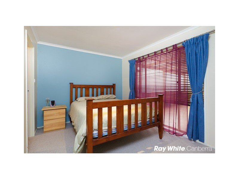 42 House Circuit, Banks ACT 2906