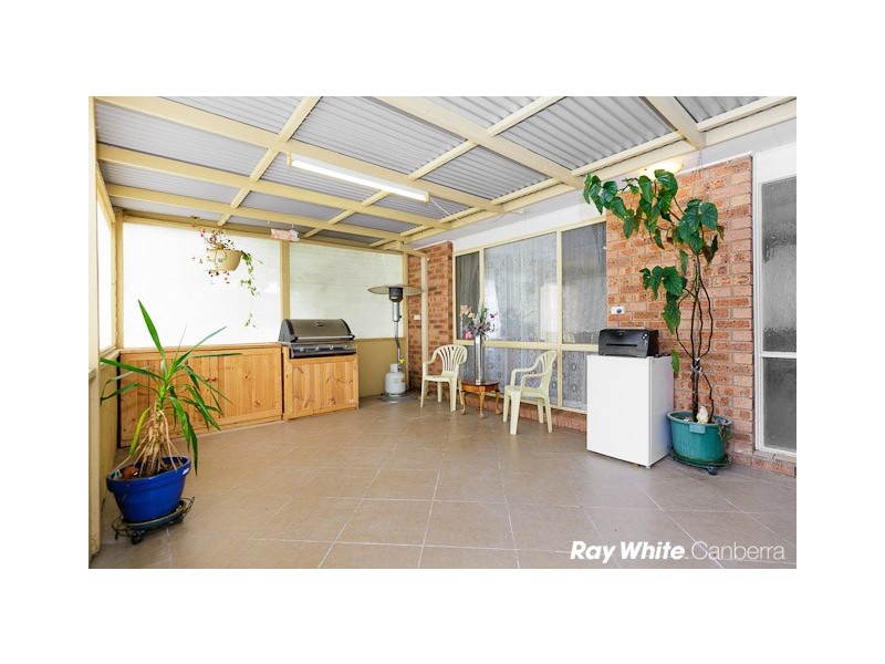 42 House Circuit, Banks ACT 2906