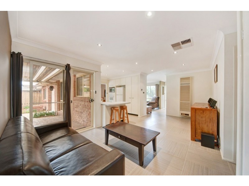 48 Mina Wylie Crescent, Gordon ACT 2906
