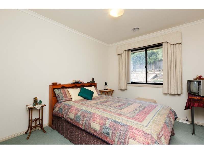 7 Staunton Place, Gordon ACT 2906