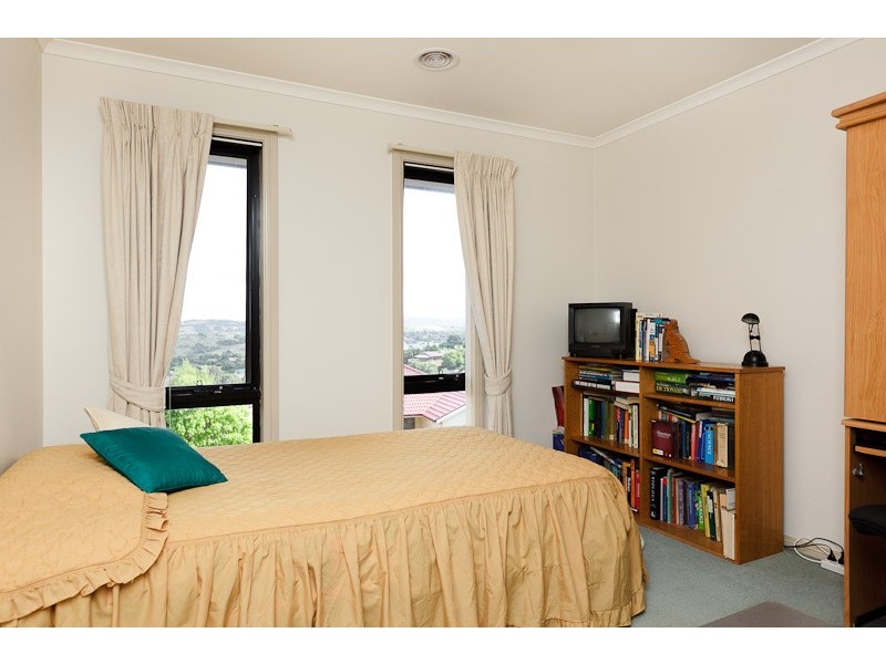7 Staunton Place, Gordon ACT 2906