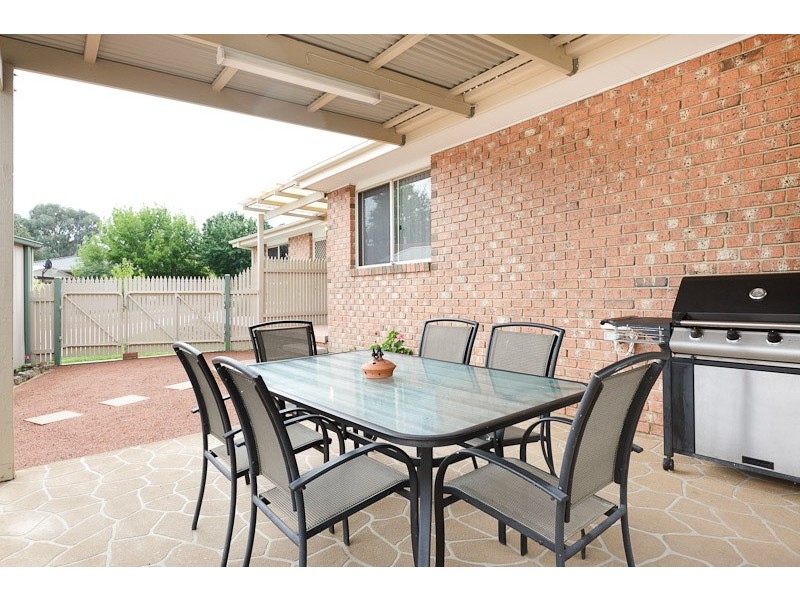 15 Mathews Place, Banks ACT 2906