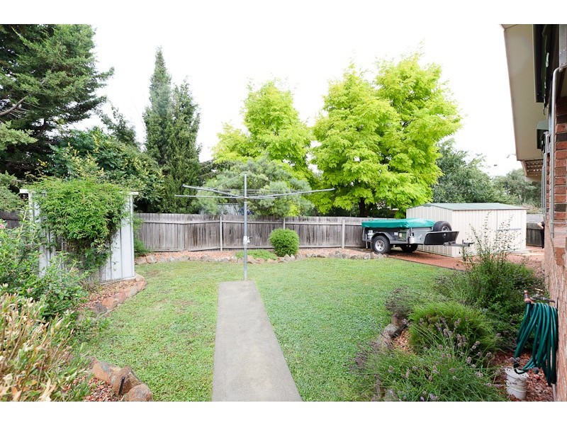 15 Mathews Place, Banks ACT 2906