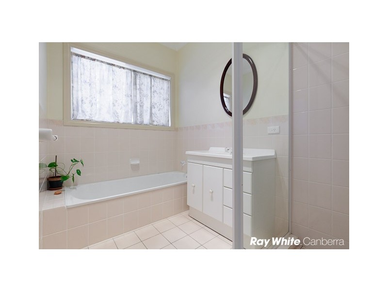 1/17 Southwell Place, Queanbeyan NSW 2620