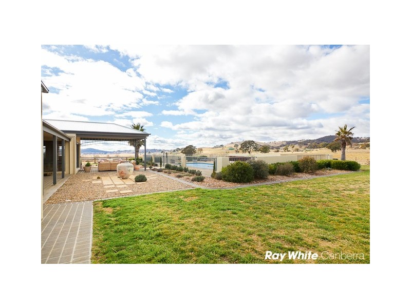 95 Cooke Drive, Googong NSW 2620