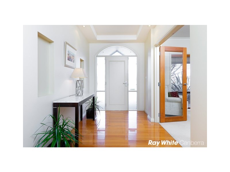 95 Cooke Drive, Googong NSW 2620
