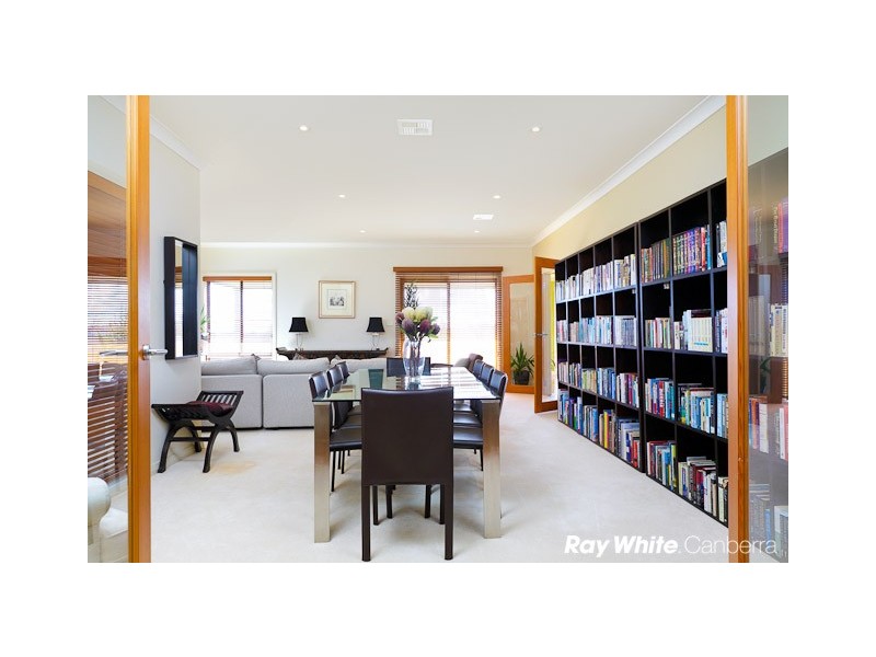 95 Cooke Drive, Googong NSW 2620