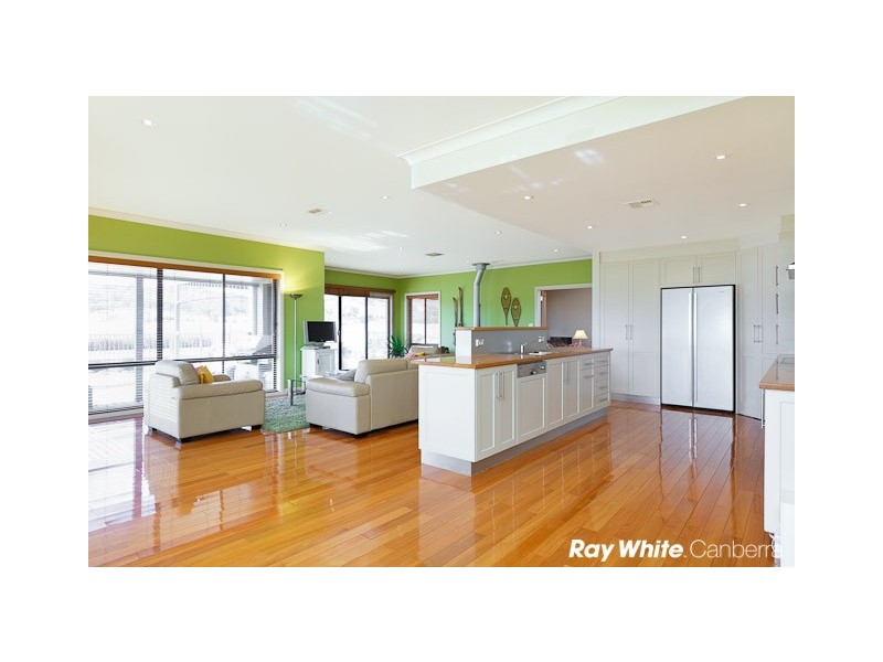 95 Cooke Drive, Googong NSW 2620