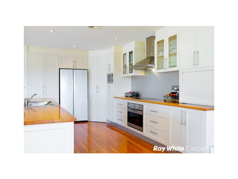 95 Cooke Drive, Googong NSW 2620