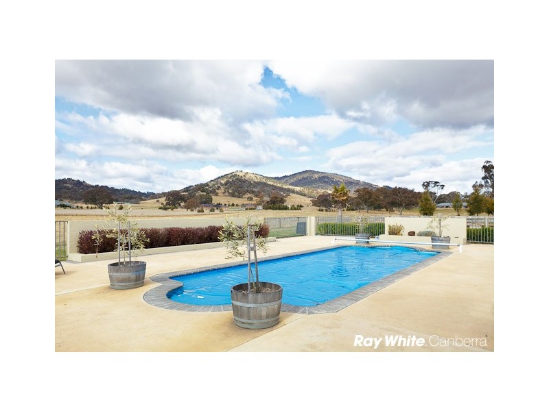 95 Cooke Drive, Googong NSW 2620