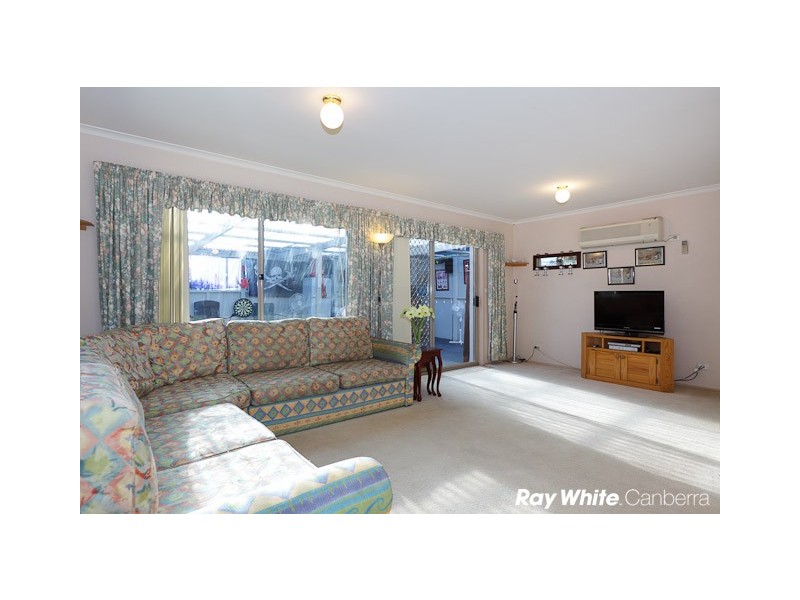 54 Sid Barnes Crescent, Gordon ACT 2906