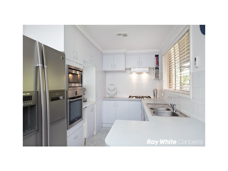 7  Braddon Place, Conder ACT 2906