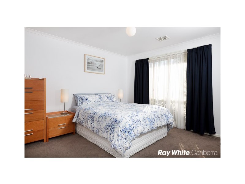 7  Braddon Place, Conder ACT 2906