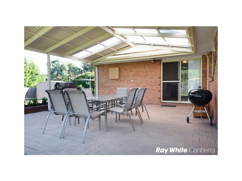 7  Braddon Place, Conder ACT 2906