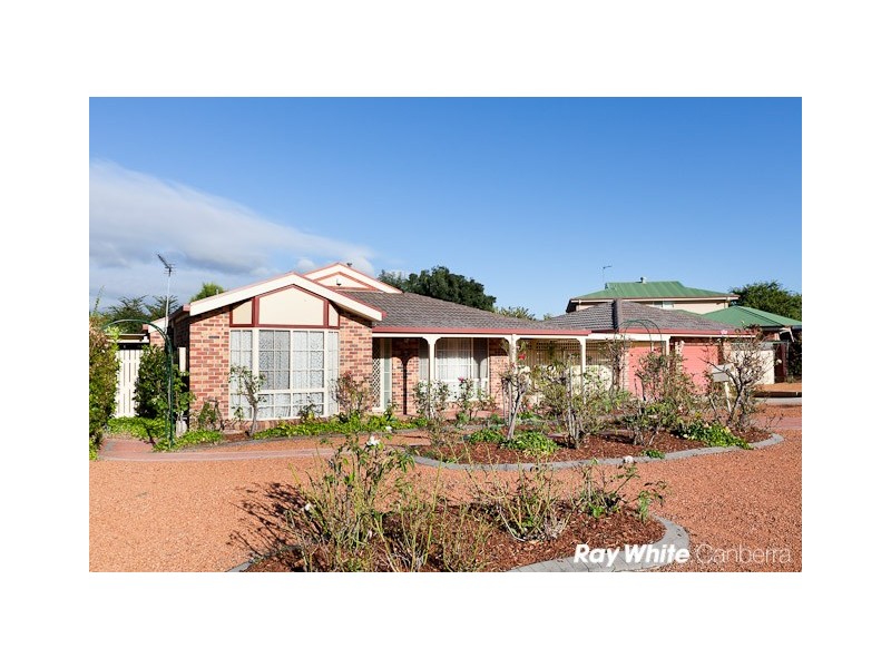 35 Lewis Luxton Avenue, Gordon ACT 2906