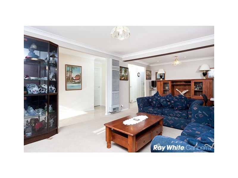 35 Lewis Luxton Avenue, Gordon ACT 2906