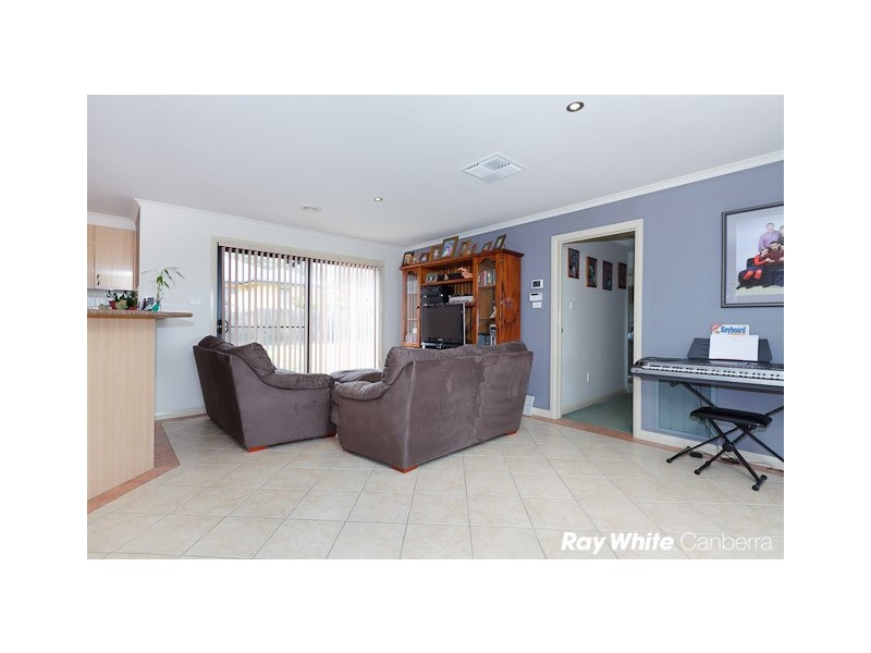 37 Kohlhagen Street, Conder ACT 2906