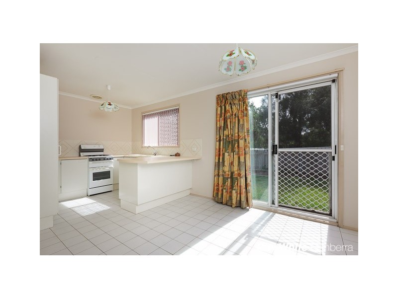 1-82 Pennington Crescent, Calwell ACT 2905