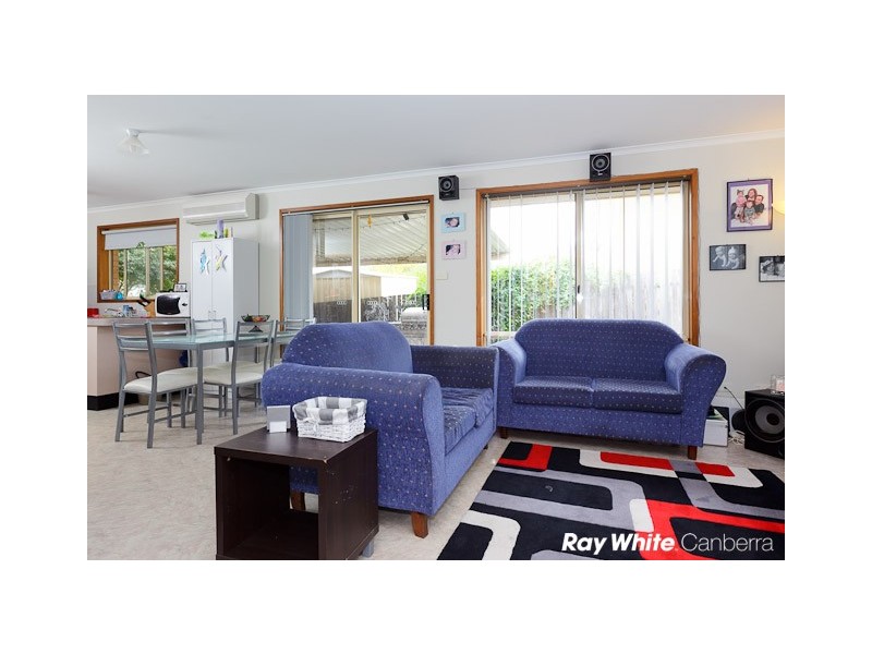 11 Wheelwright Crescent, Banks ACT 2906