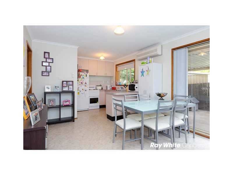 11 Wheelwright Crescent, Banks ACT 2906