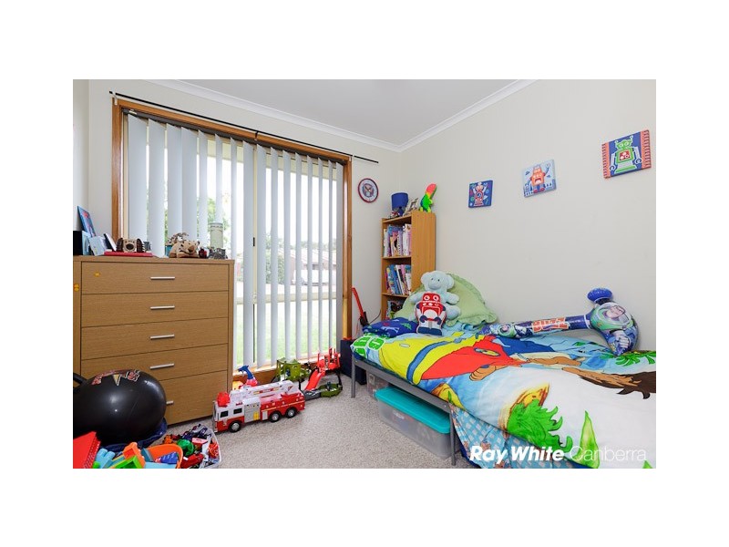 11 Wheelwright Crescent, Banks ACT 2906