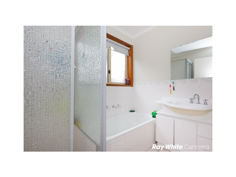 11 Wheelwright Crescent, Banks ACT 2906