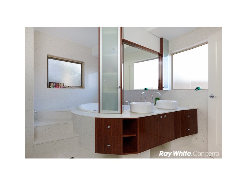 5 Muskett Place, Conder ACT 2906