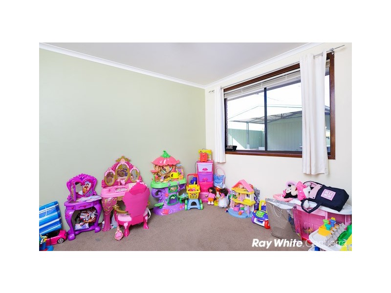 6 Deamer Crescent, Richardson ACT 2905