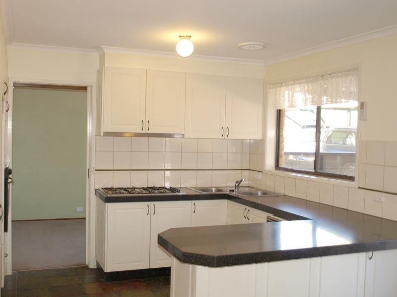 6 Deamer Crescent, Richardson ACT 2905