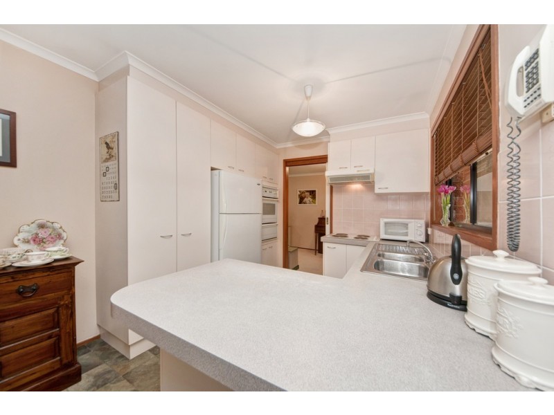 33 Bastow Circuit, Banks ACT 2906