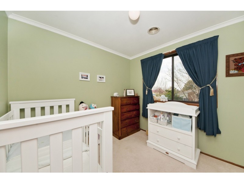 33 Bastow Circuit, Banks ACT 2906
