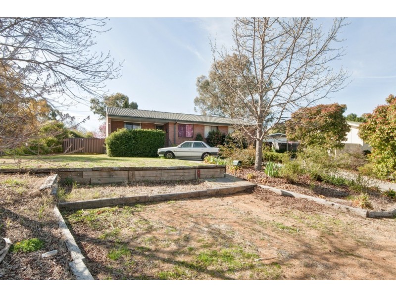 3 Habgood Place, Kambah ACT 2902