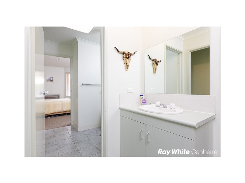 12/9-17 Charlton Crescent, Gordon ACT 2906