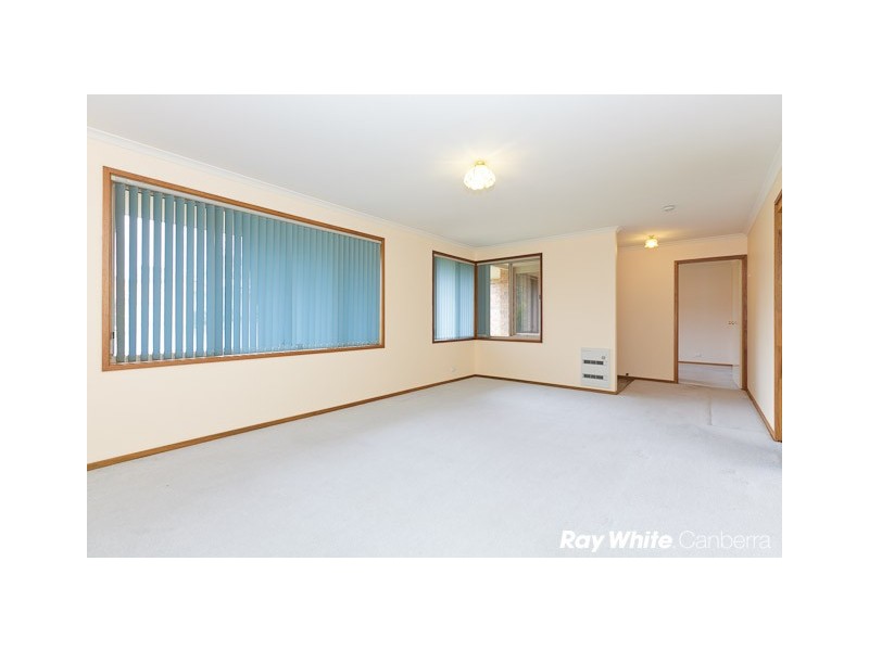 7 Robin Place, Gordon ACT 2906