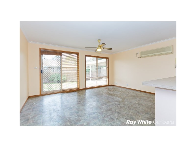 7 Robin Place, Gordon ACT 2906