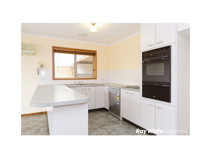 7 Robin Place, Gordon ACT 2906