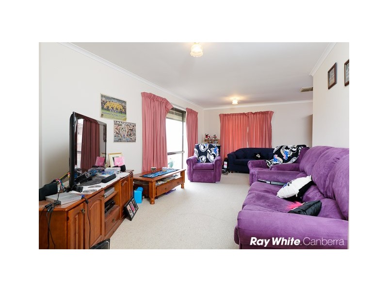 33 + 33a Tatchell Street, Calwell ACT 2905