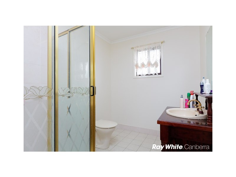 33 + 33a Tatchell Street, Calwell ACT 2905