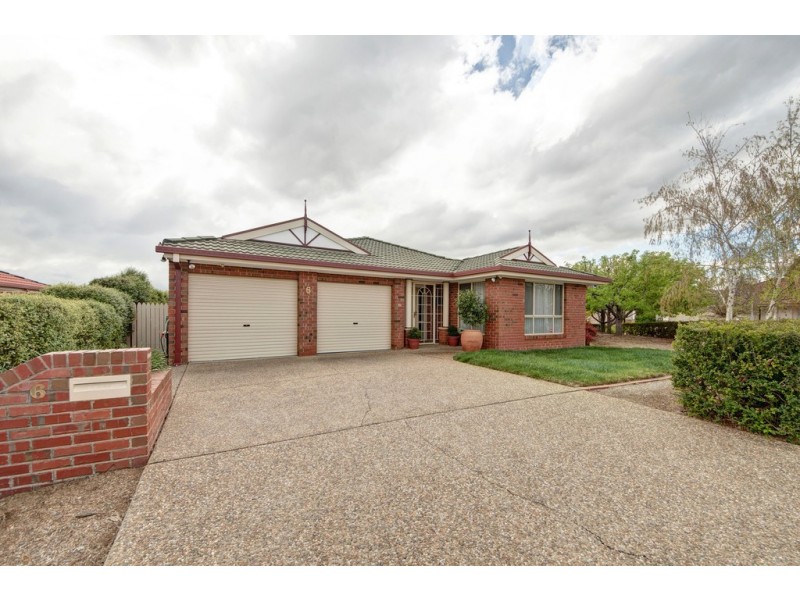 6 Gaylard Place, Gordon ACT 2906
