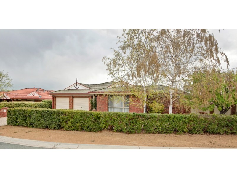 6 Gaylard Place, Gordon ACT 2906