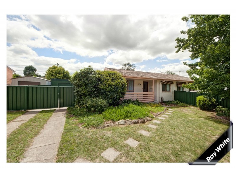 2 Amos Place, Kambah ACT 2902