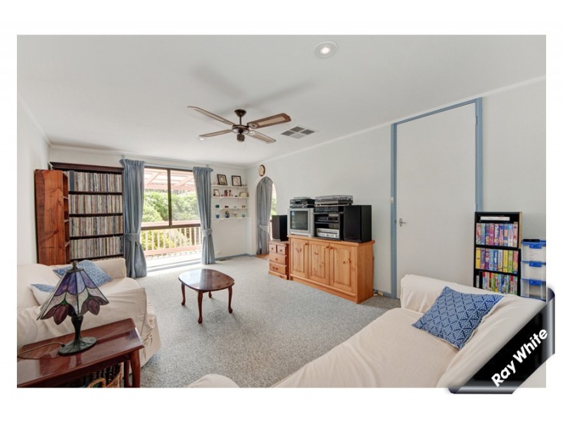 2 Amos Place, Kambah ACT 2902