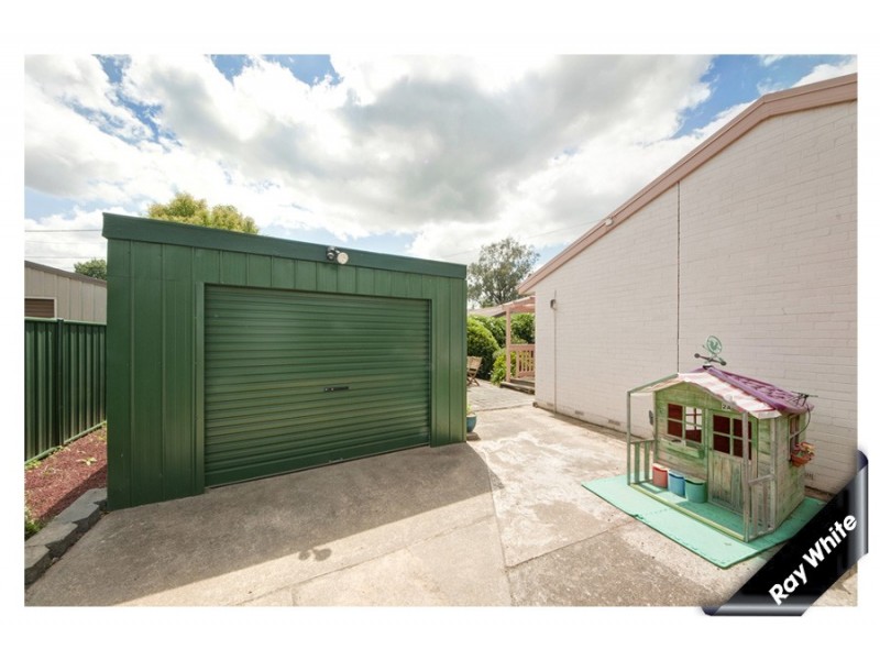 2 Amos Place, Kambah ACT 2902