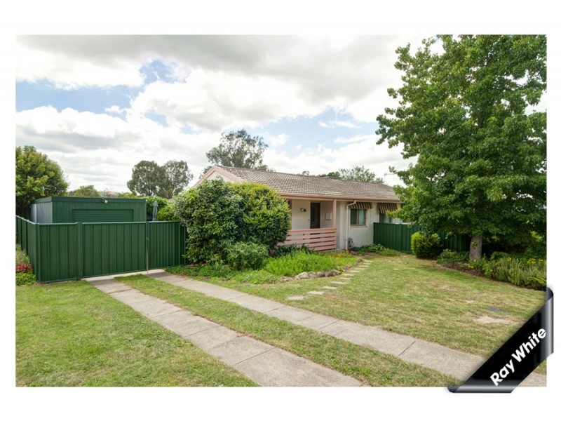 2 Amos Place, Kambah ACT 2902