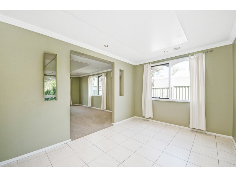 12 Mcleod Place, Kambah ACT 2902